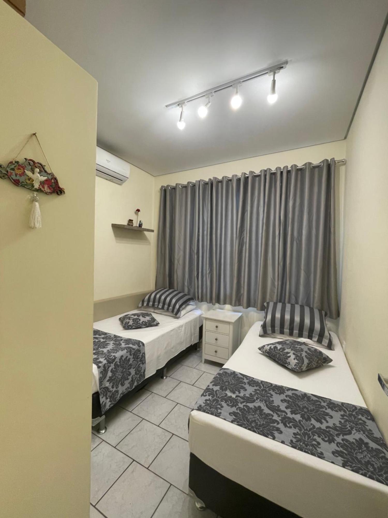 Charmoso Apto De 2 Quartos A 100M Do Mar, Super Central Διαμέρισμα Balneário Camboriú Εξωτερικό φωτογραφία