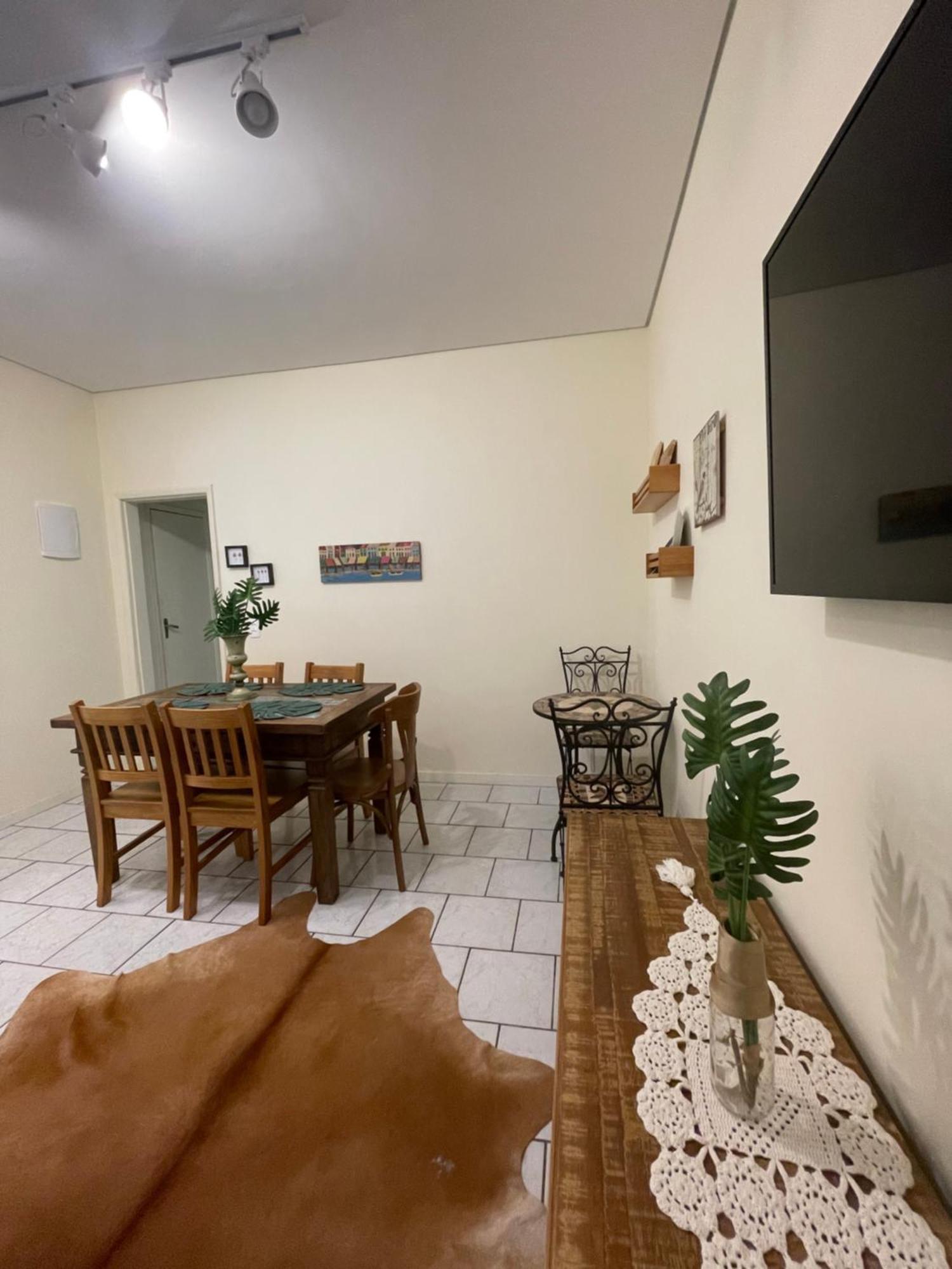 Charmoso Apto De 2 Quartos A 100M Do Mar, Super Central Διαμέρισμα Balneário Camboriú Εξωτερικό φωτογραφία